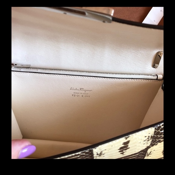 Salvatore Ferragamo Aileen Python Bag - Picture 5 of 14